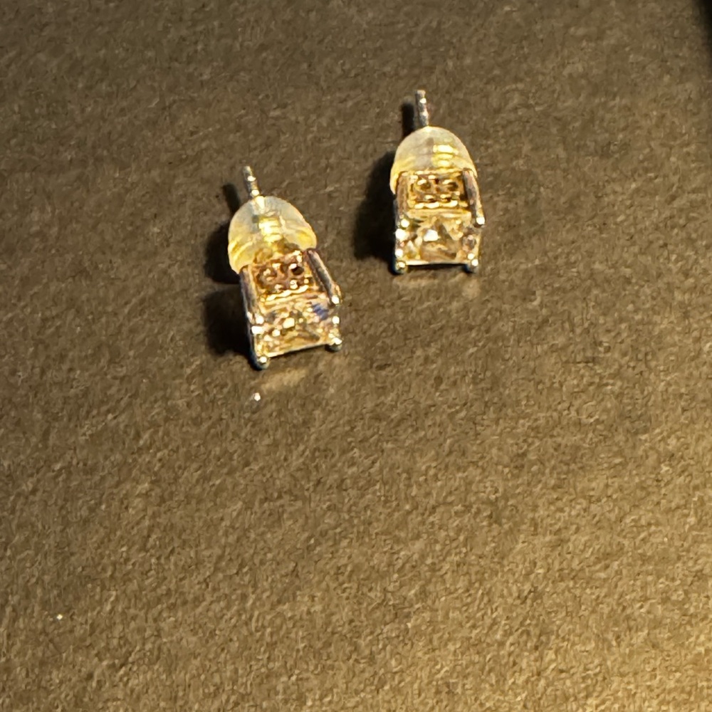 Elegant 925 Stud Earrings